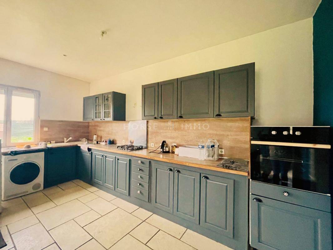 Propriété d'élevage à une trentaine de kilomètres de Paris