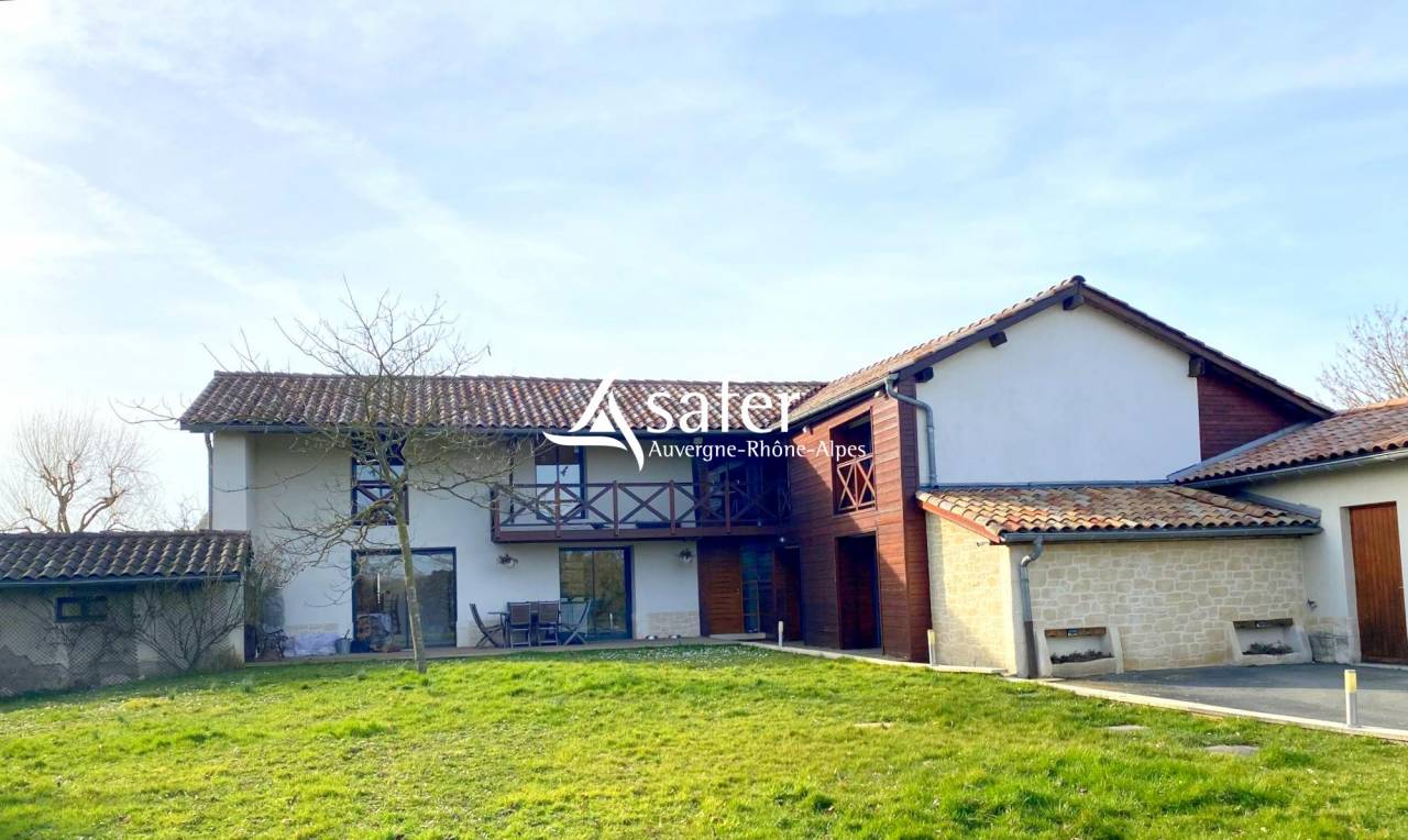 Propri&eacute;t&eacute; rurale - Illiat