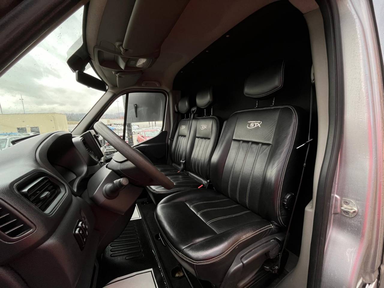 VL STX STALLE 3P 165CH SELLERIE XL / VENDU