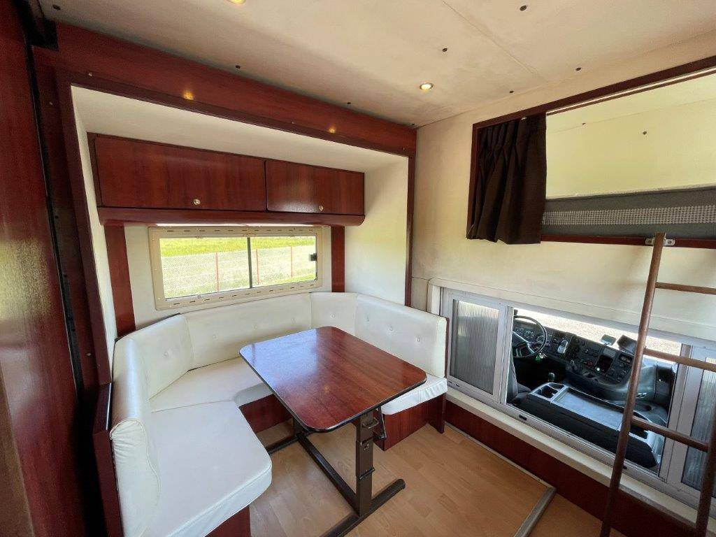 Donguy 6 chevaux avec pop out - VENDU