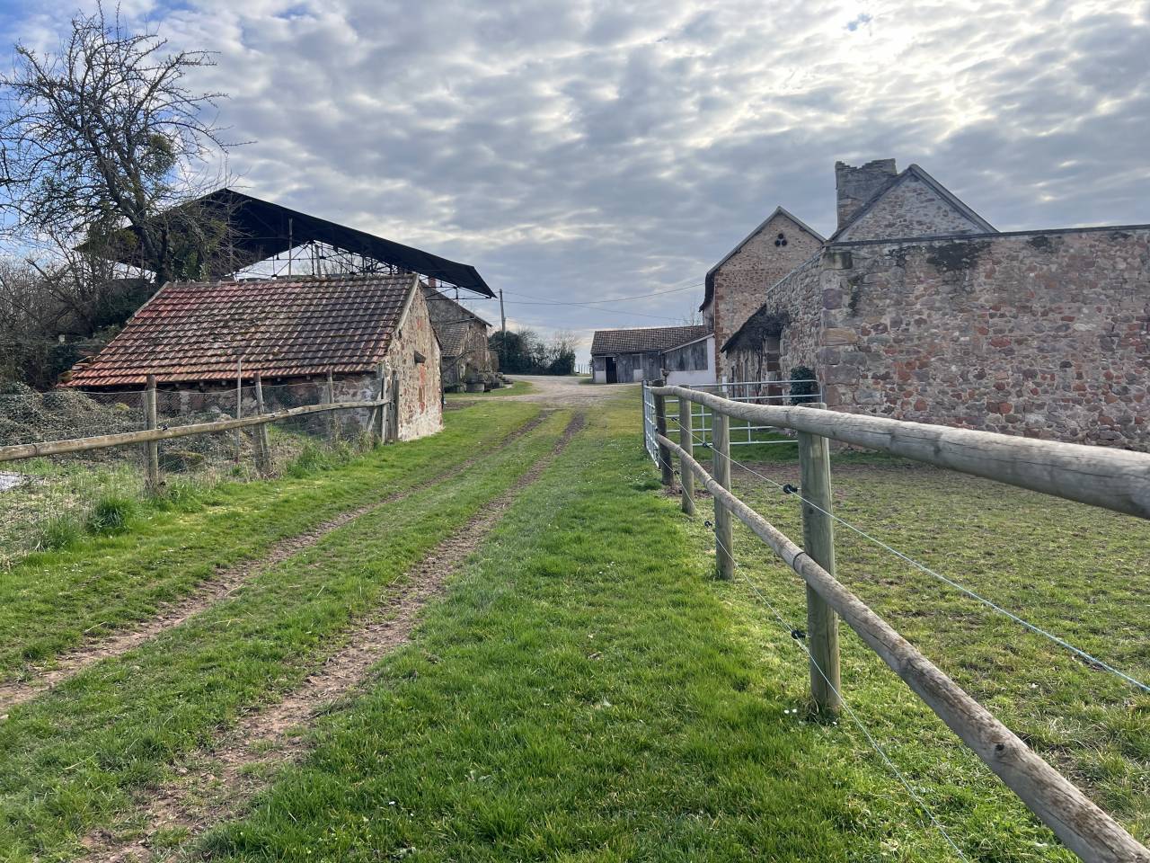 Proche de Vallon en Sully