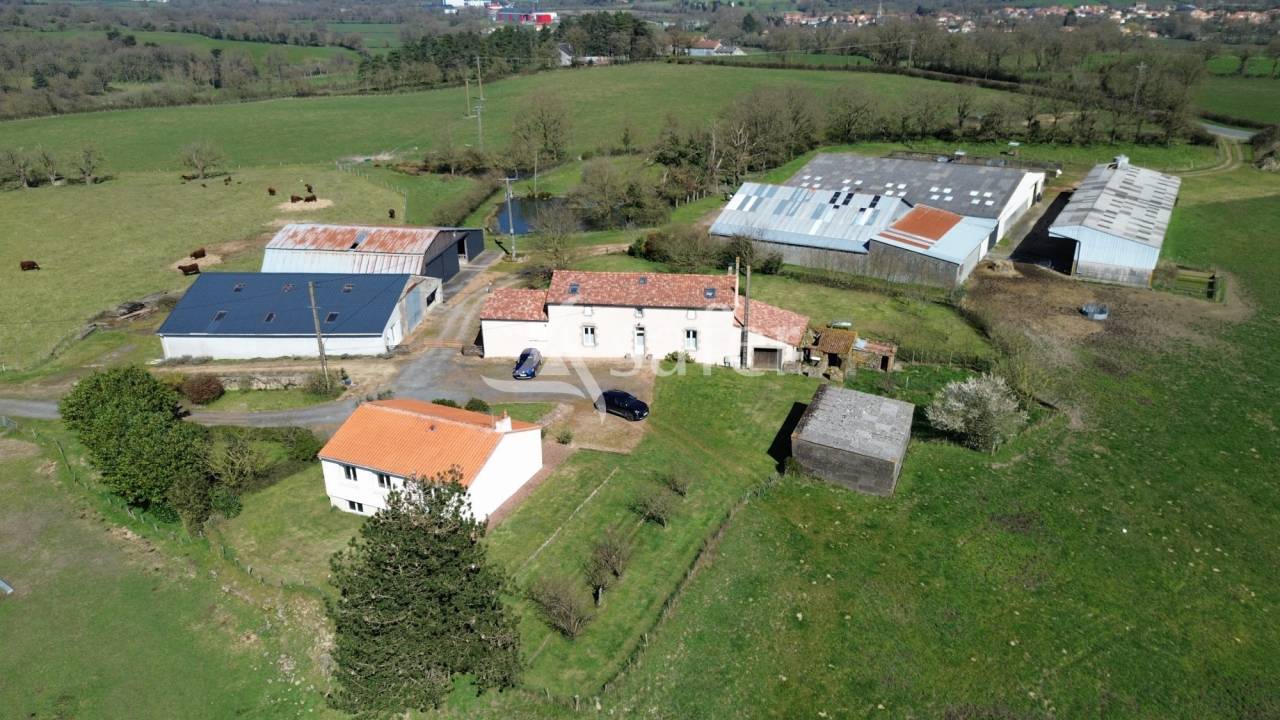 Belle Ferme à reprendre sur 80ha (dont 3ha en fermage)