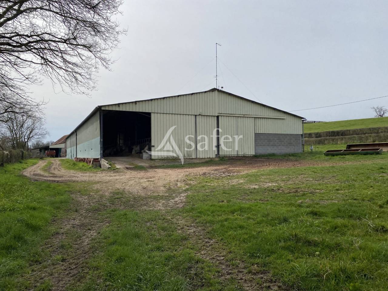 Propri&eacute;t&eacute; agricole, &eacute;levage (bovins, ovins, &eacute;quin) - Secteur