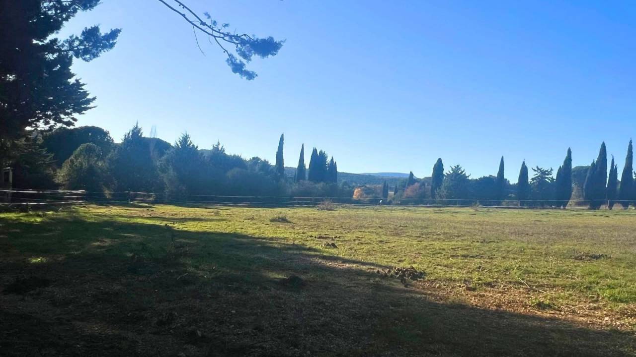 Propriété équestre de 3ha (83)