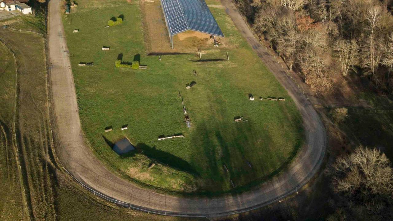 Propriété équestre de 12ha (33)