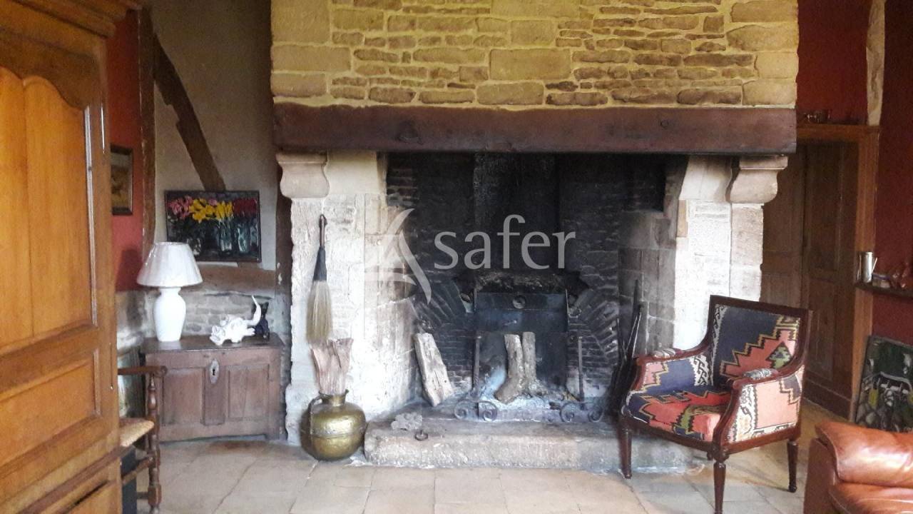 Maison de Maître et dépendances -