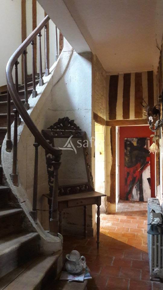 Maison de Maître et dépendances -