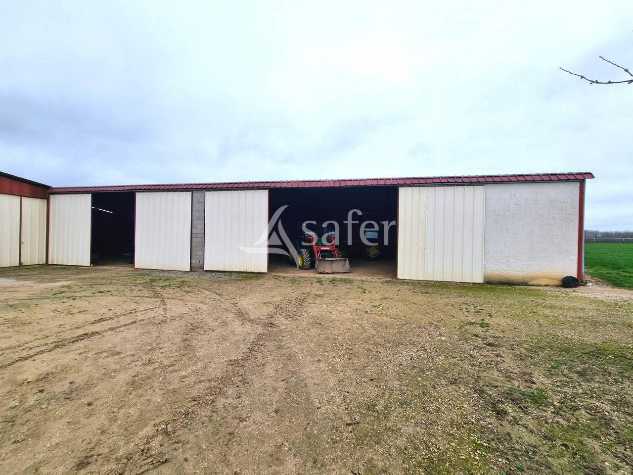 Exploitation polyculture irrigable de 45 ha secteur Terrasses de