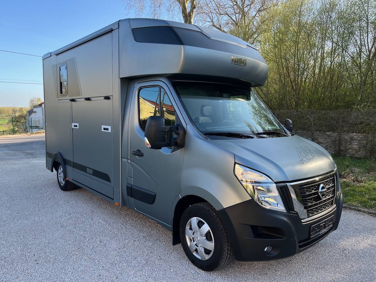 NISSAN INTERSTAR DCI 165 MSG STALLION LIGHT