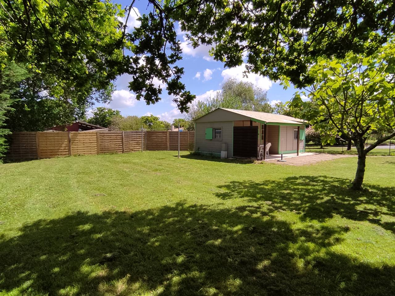 Chalet au calme ,à 2,5kms de la mer, pré à proximité