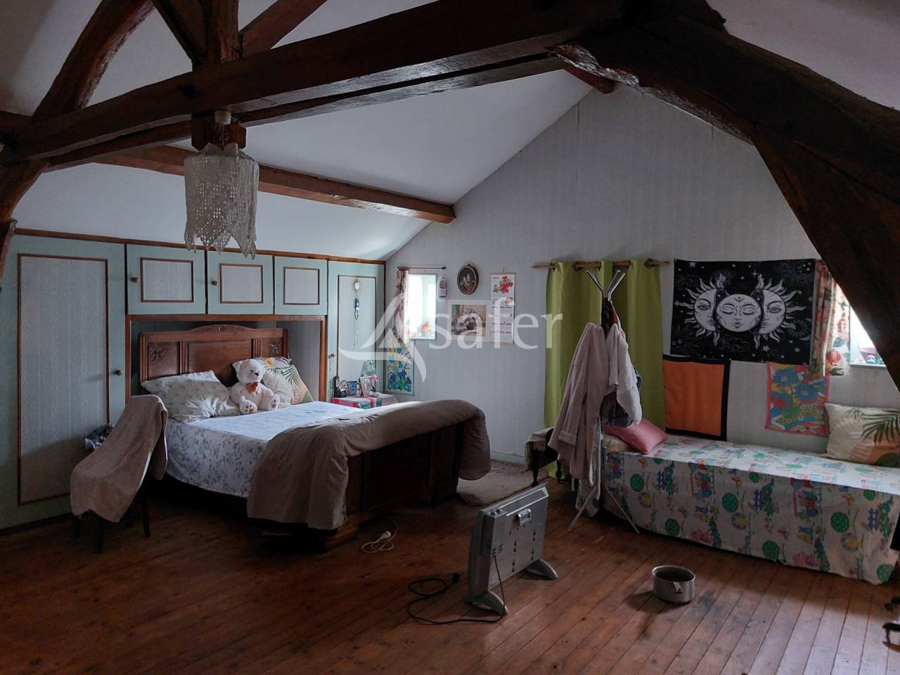 Propriété bâtie sur 22ha proche Ribérac