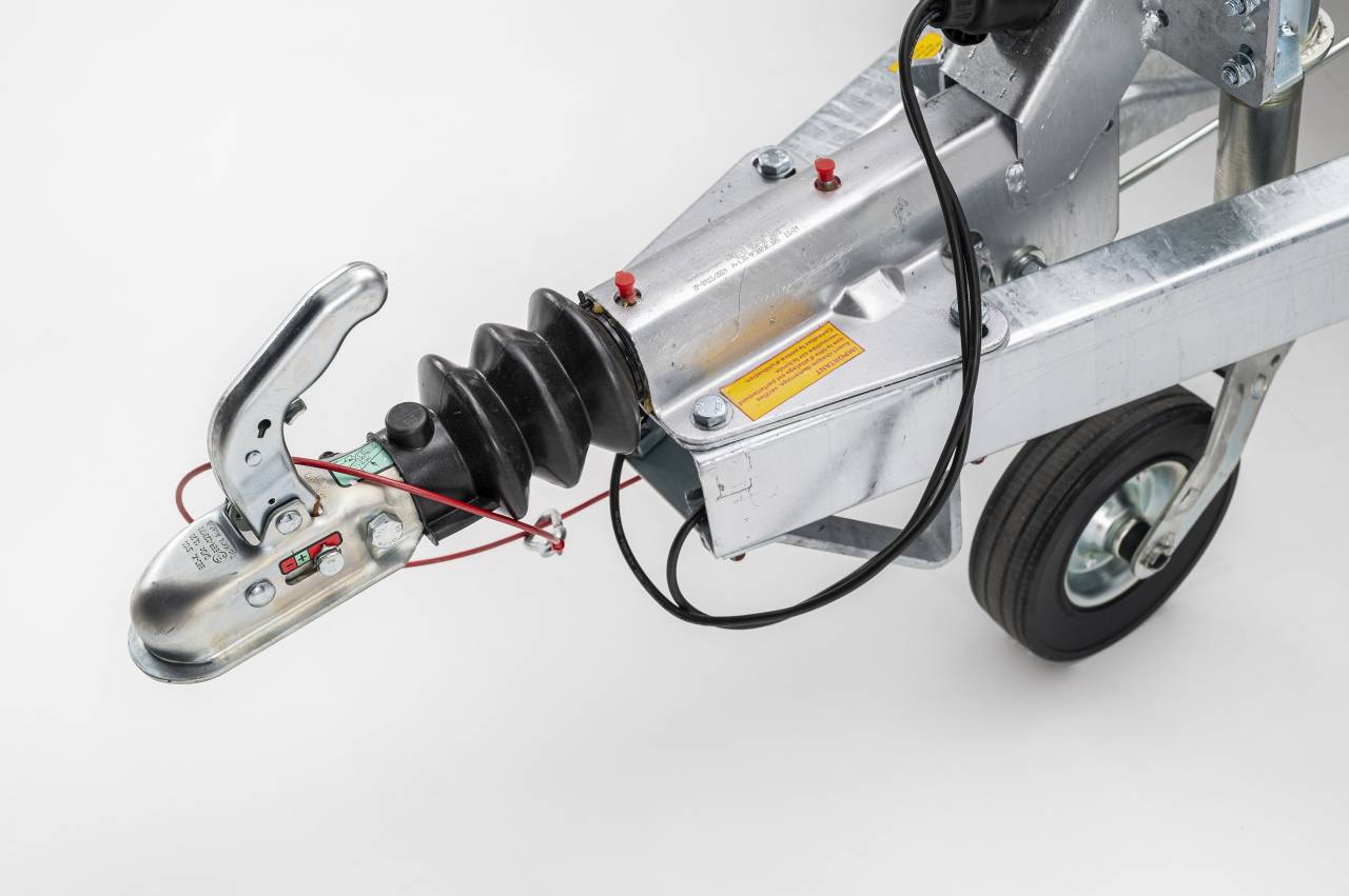 REMORQUE PLATEAU BASCULANT FREINEE - DEBON - NEUVE