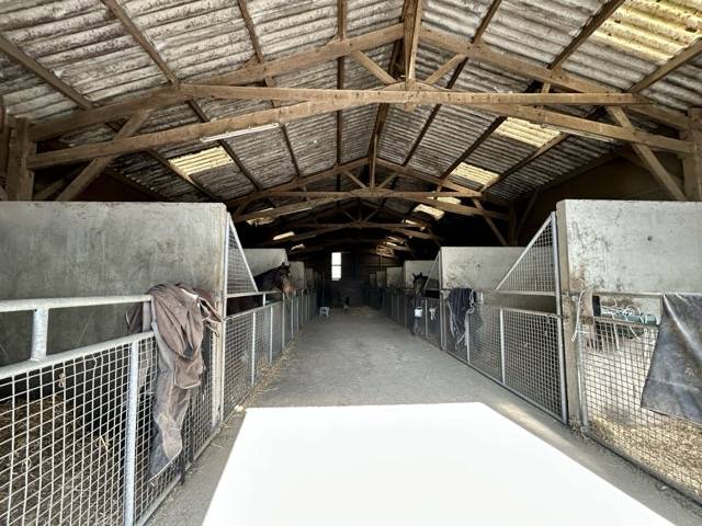 Écurie de course sur 15 ha