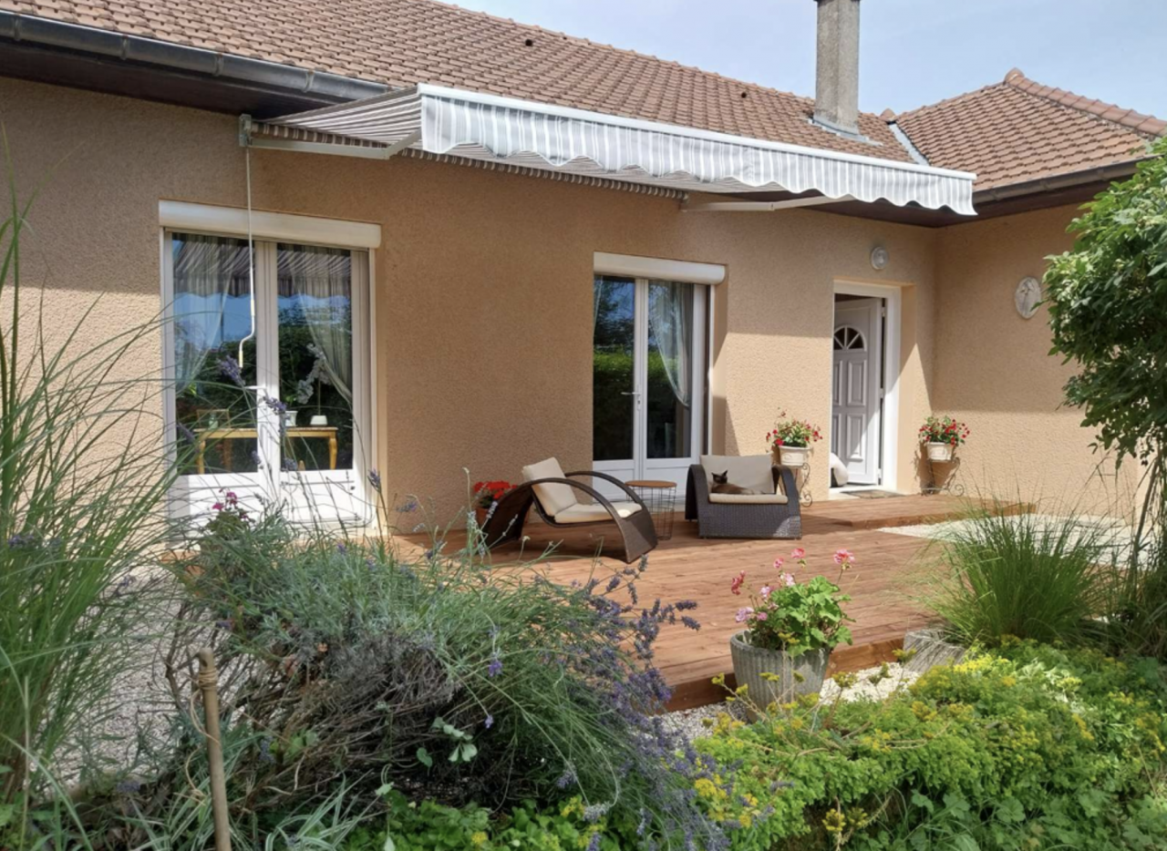 Charmante propriété équestre 5.6ha (38)