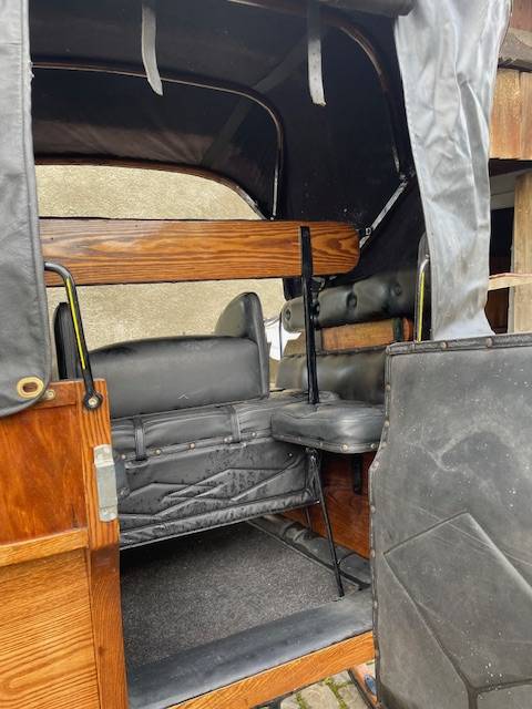 Magnifique Tilbury ancien en parfait état