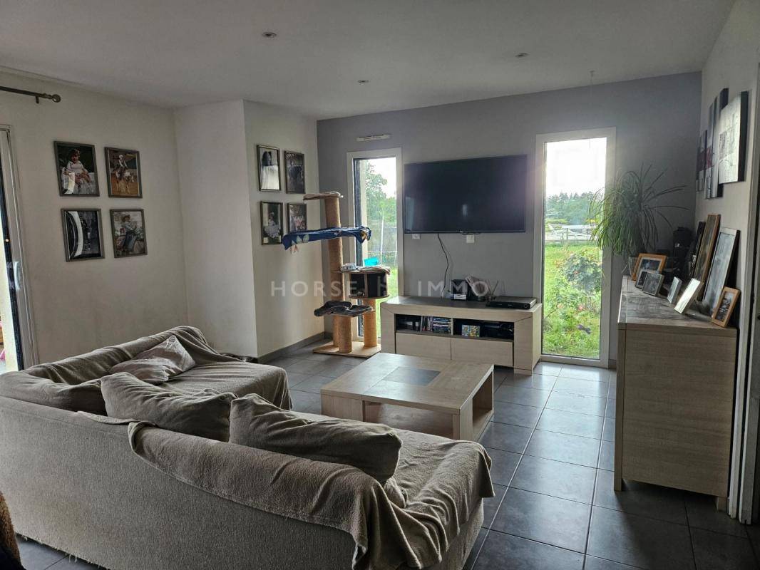 À 10 min de Rennes - Propriété Équestre avec Maison Conte