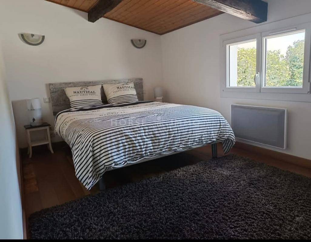 Domaine Équestre avec Gîtes et Salle de Réception - À Deux