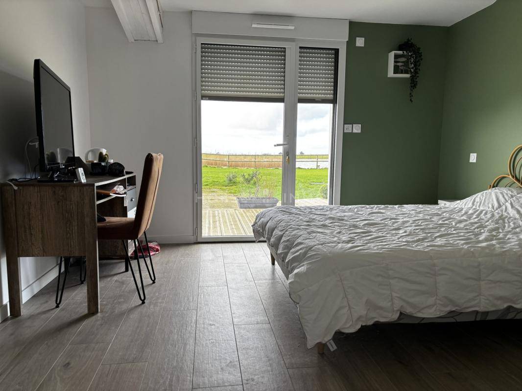 Domaine avec G&icirc;tes et salle de r&eacute;ception, 15 ha, C&ocirc;te Atlanti