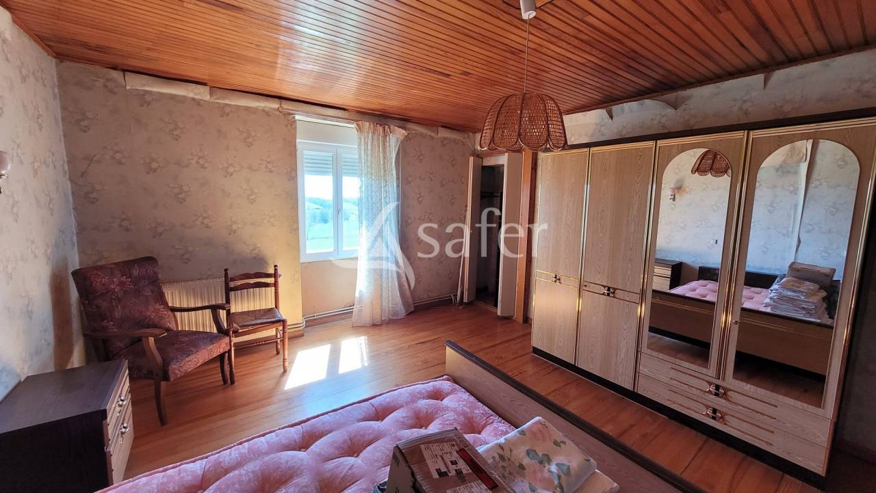 Exploitation agricole idéal projet élevage ou hébergement rur