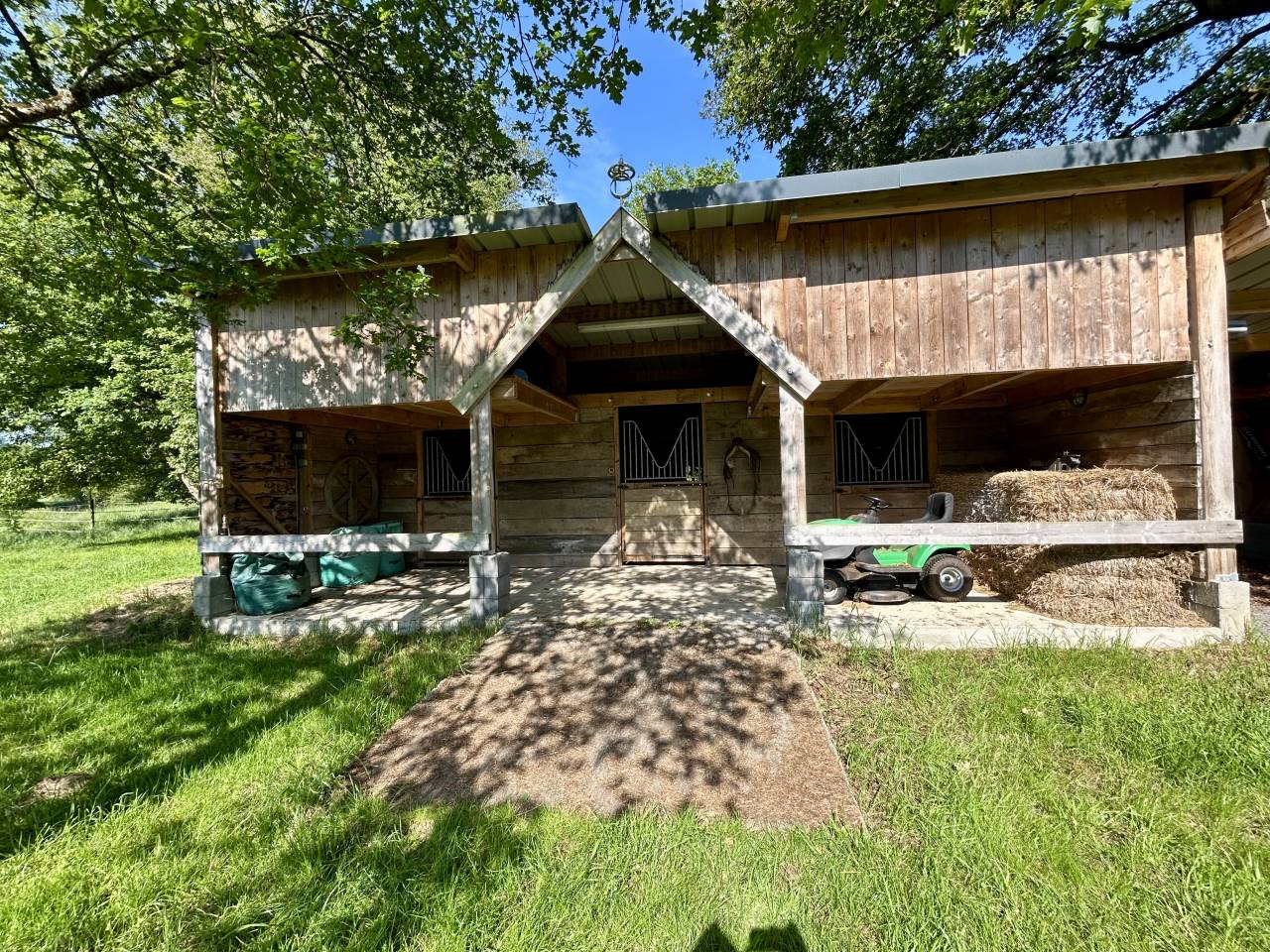 Domaine avec gites sur 3ha