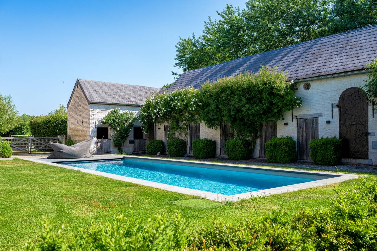 Belgique-Autoroute de Paris-MONS/Feluy