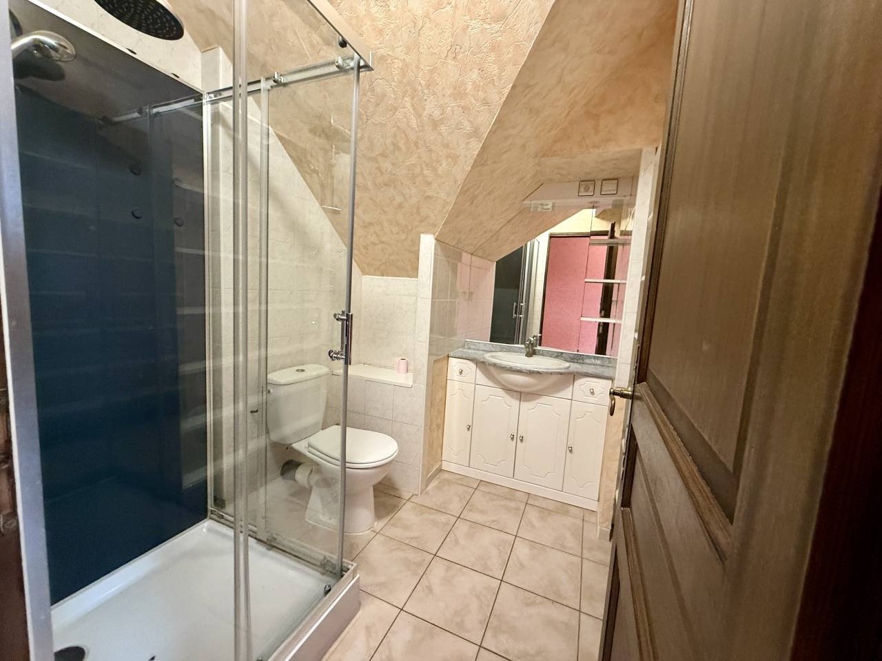 MEZIDON VALLEE D'AUGE - HARAS SUR 10HA