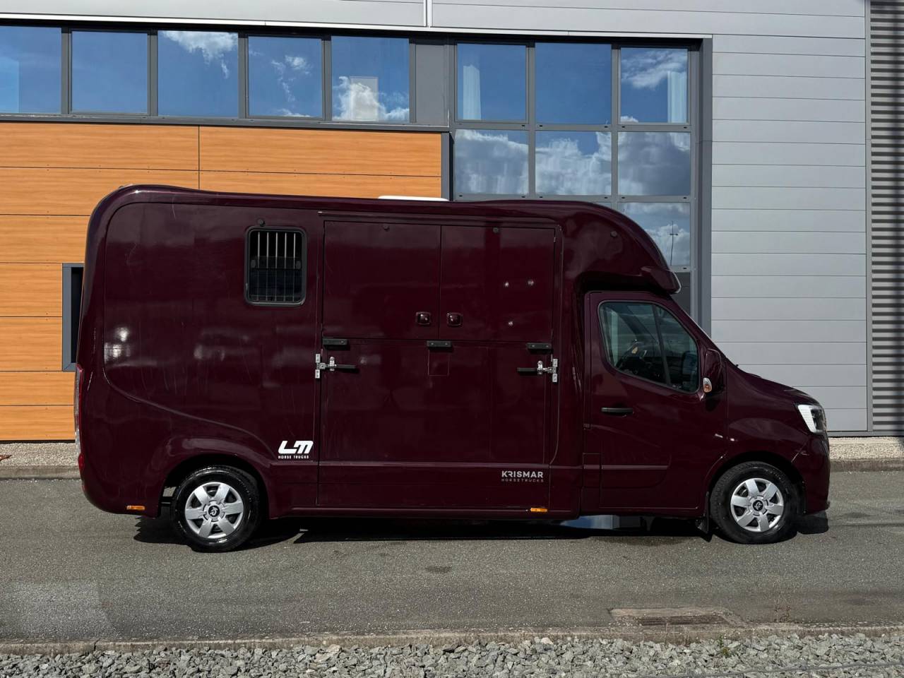 VL MASTER KRISMAR STALLES - 165CH - VENDU