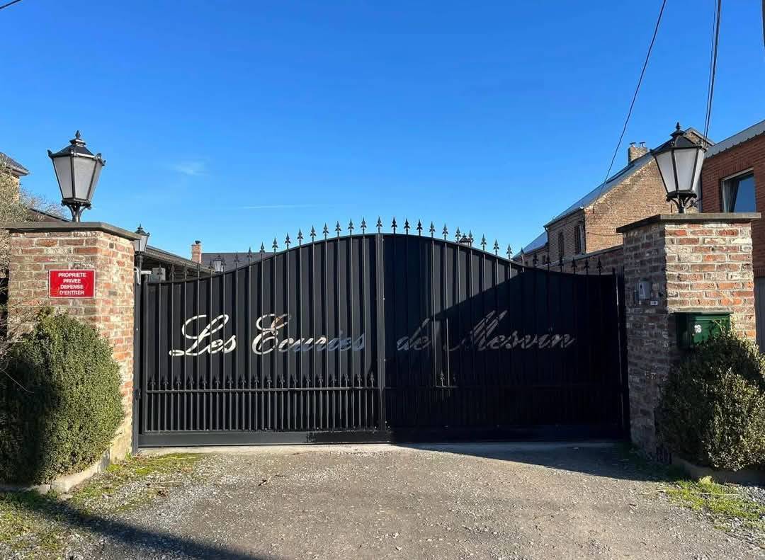 Nouvelle gérance aux ecuries de mesvin 