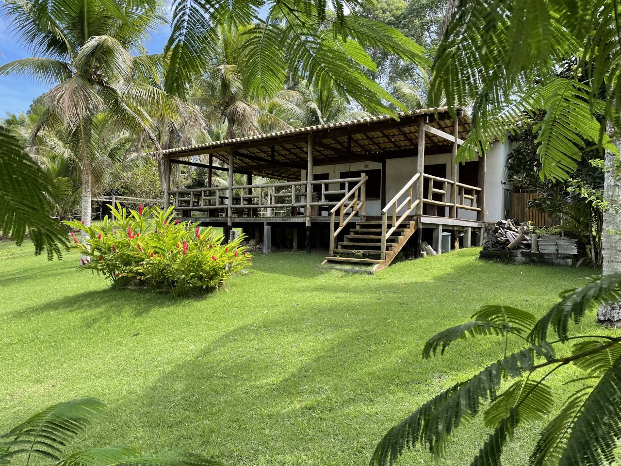 FERME EQUESTRE 15HA A ITACARE BA-BRESIL A 3KM DE LA MER