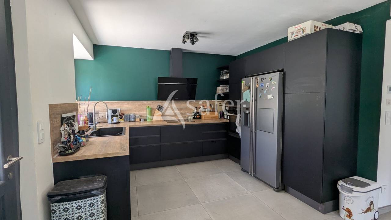 Centre équestre converti en élevage canin