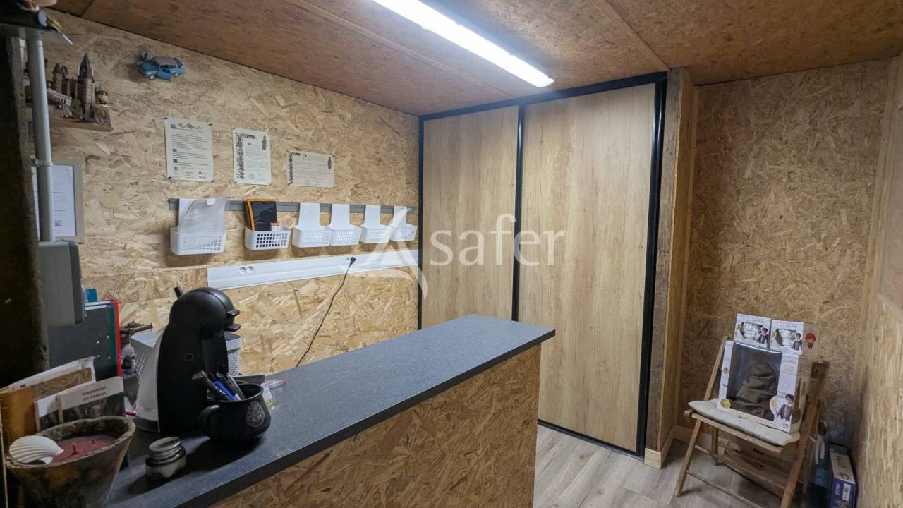 Centre équestre converti en élevage canin