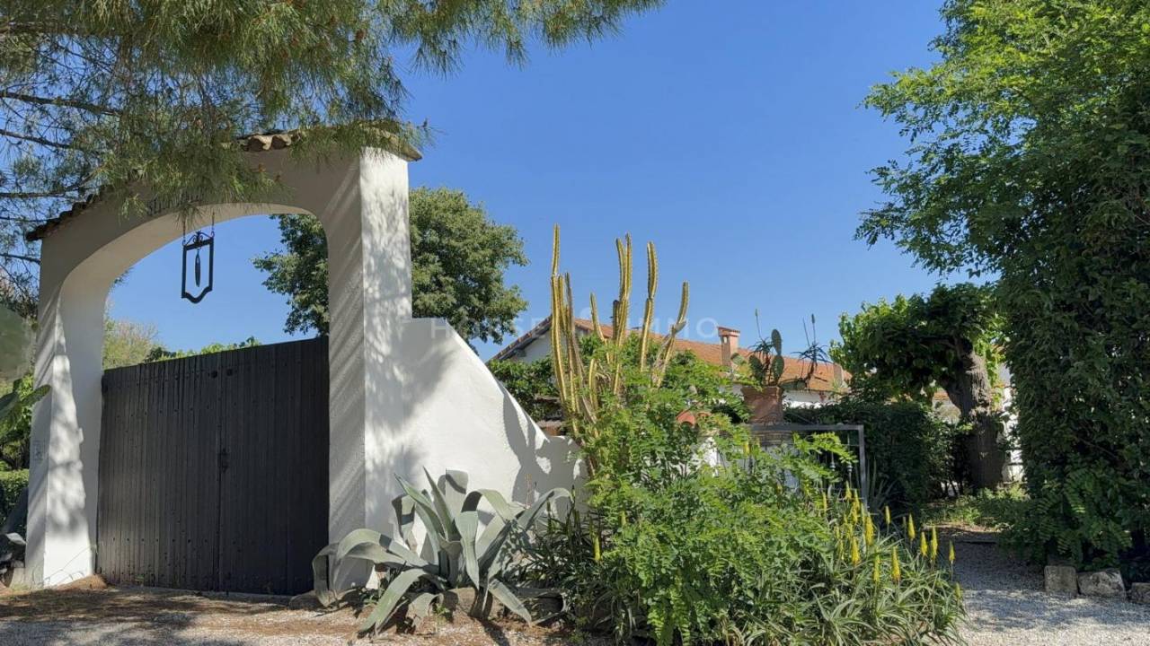 Mas de caractère en Camargue