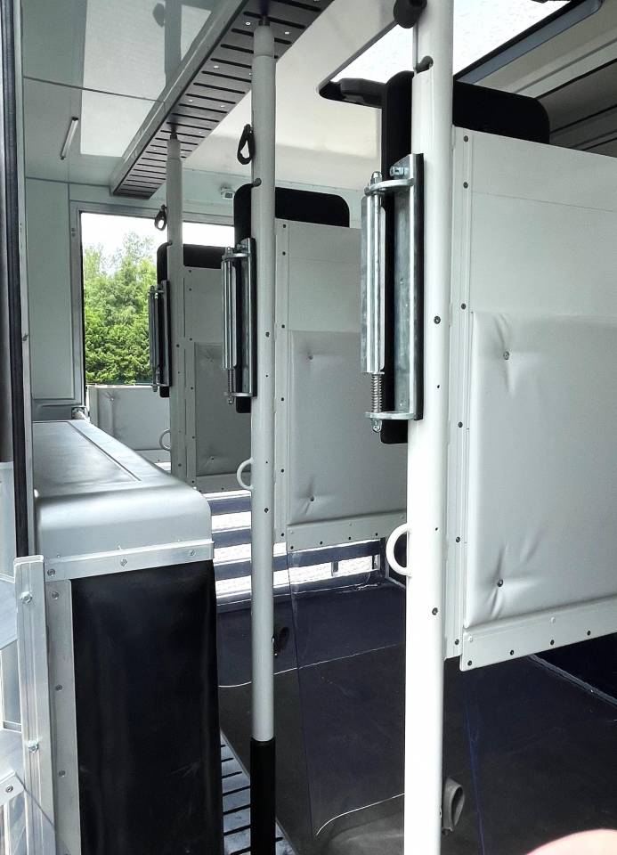 MAN TGM 15.290 WMS POP OUT