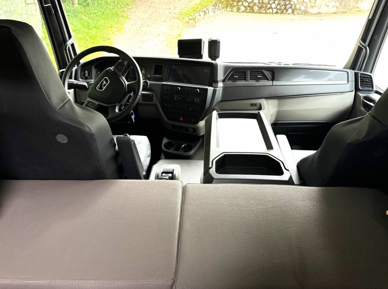 MAN TGM 15.290 WMS POP OUT