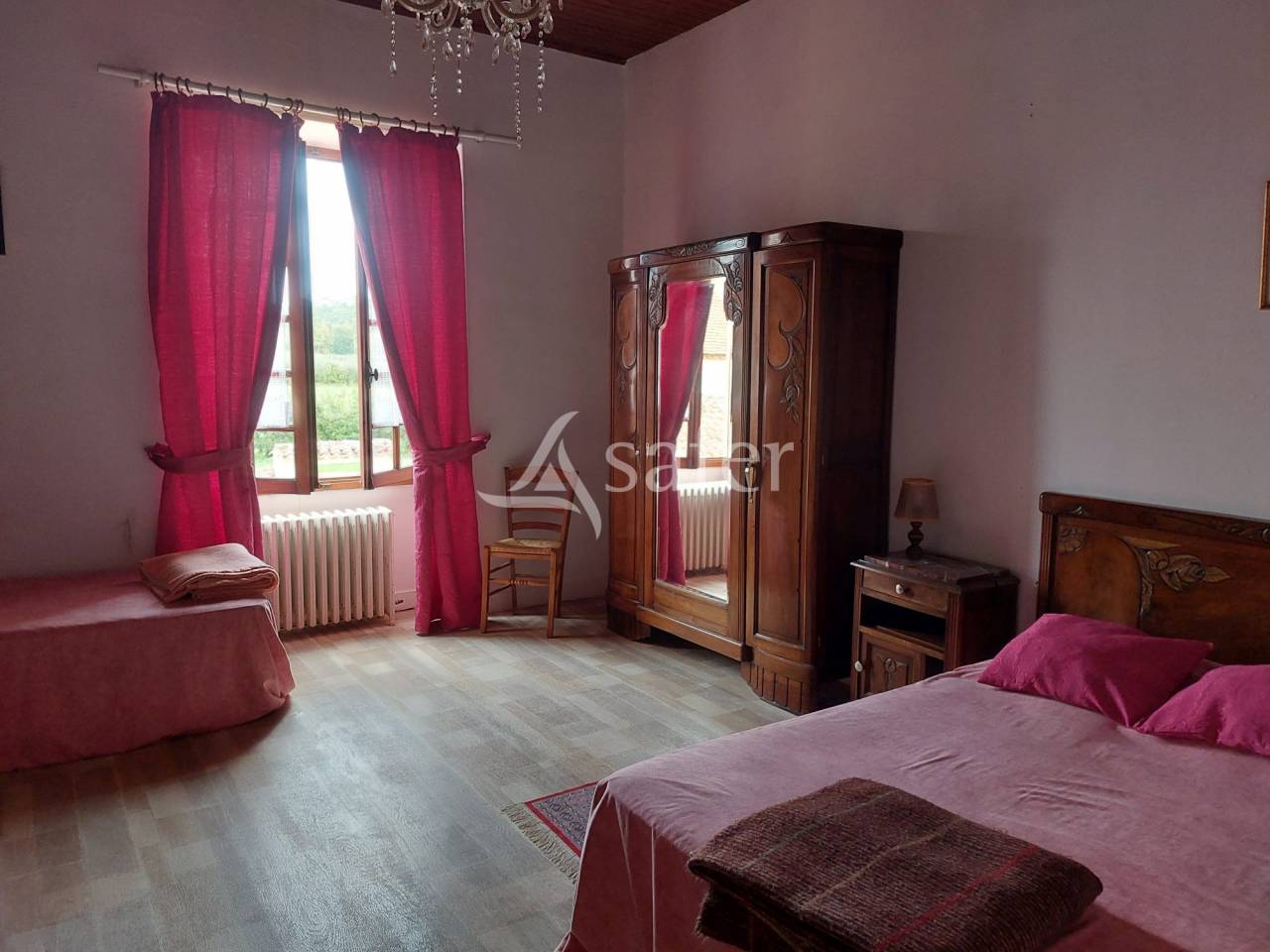 Domaine d'exception avec petit manoir et résidences de tourisme