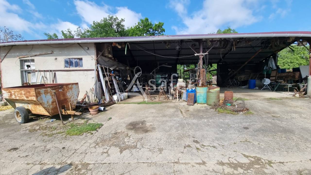 Proche Saint-Clar - Propriété de 3,5ha