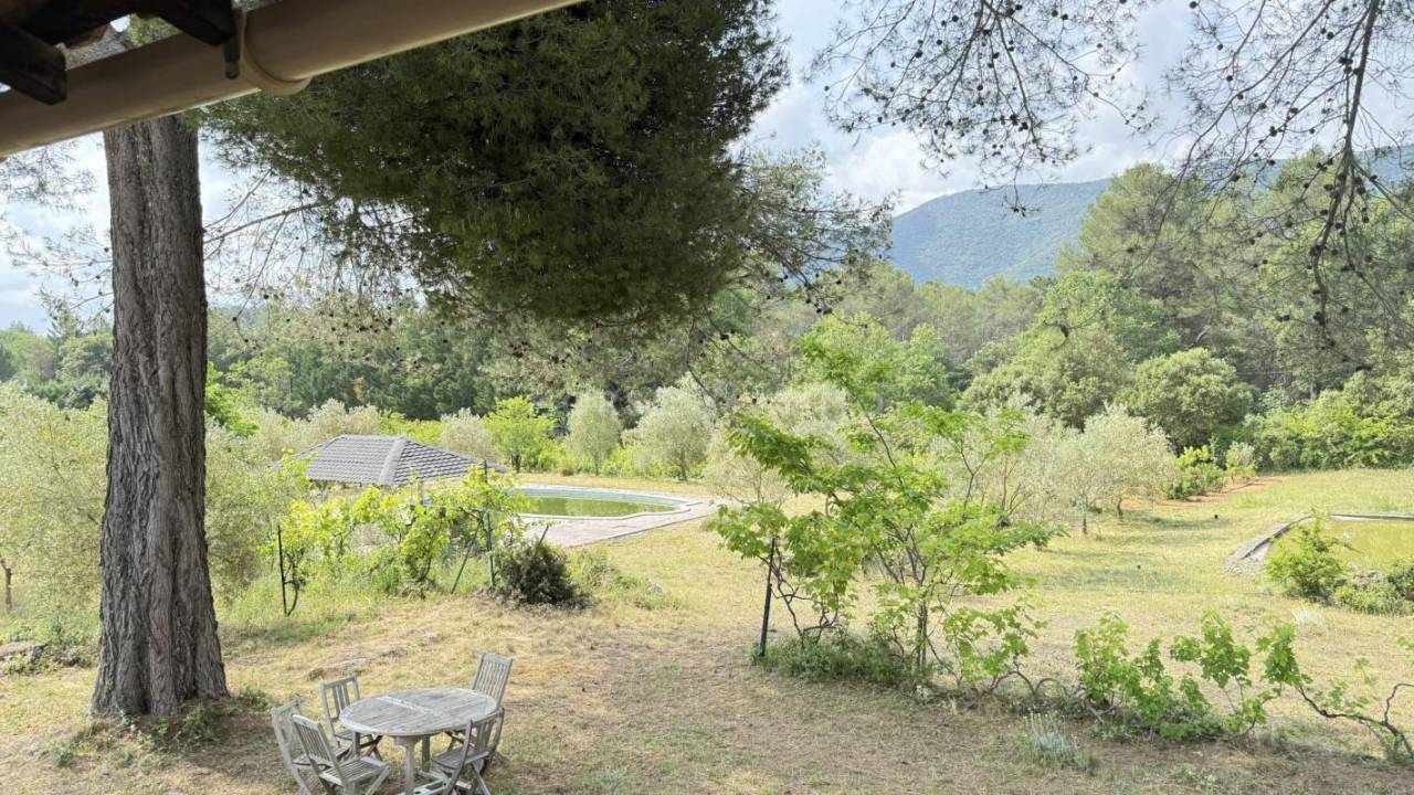 Jolie propriété pour amoureux de nature