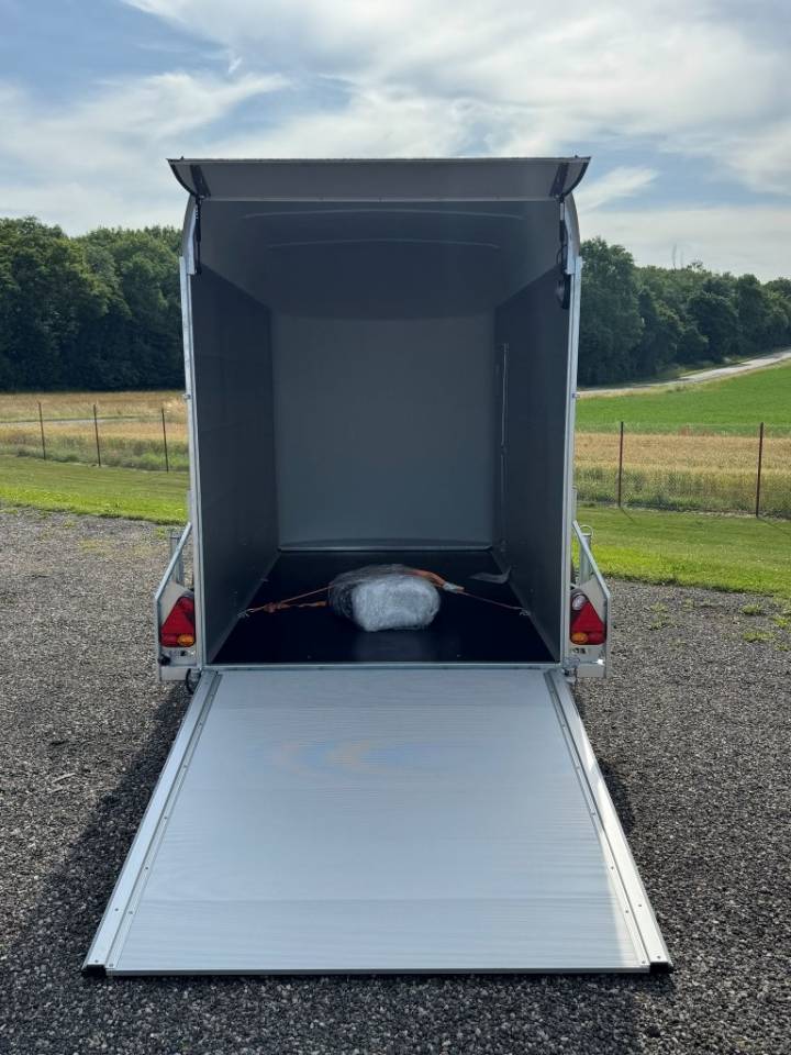 Remorque fourgon aluminium 750 KG - VENDU