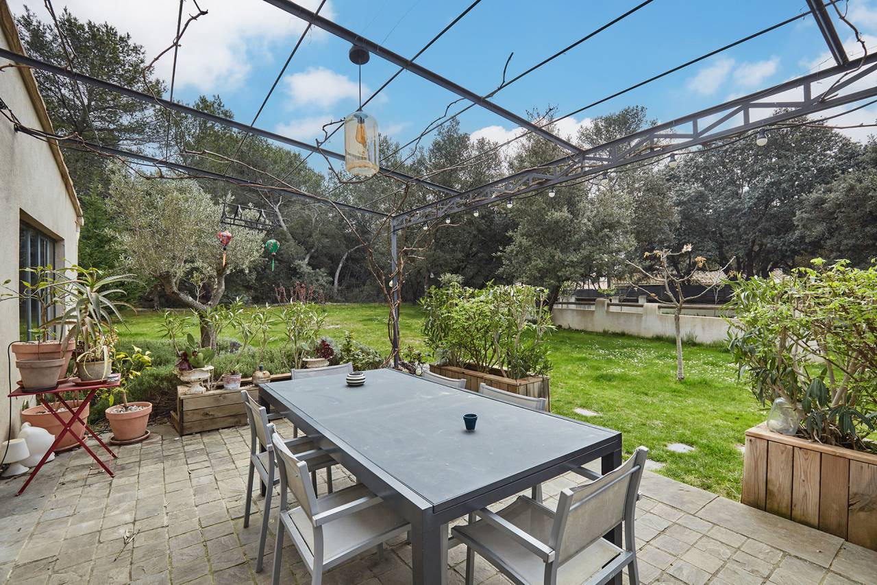 Propriété équestre avec maison rénovée, dépendance et b