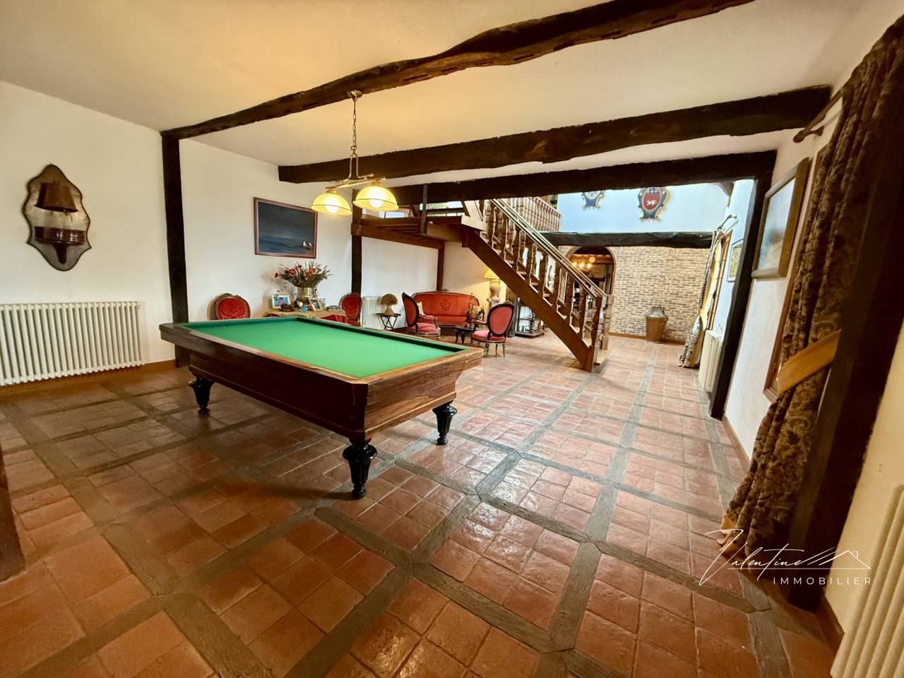 PROPRIÉTÉ FAMILIALE AUX PORTES DE BEAUMONT-EN-AUGE