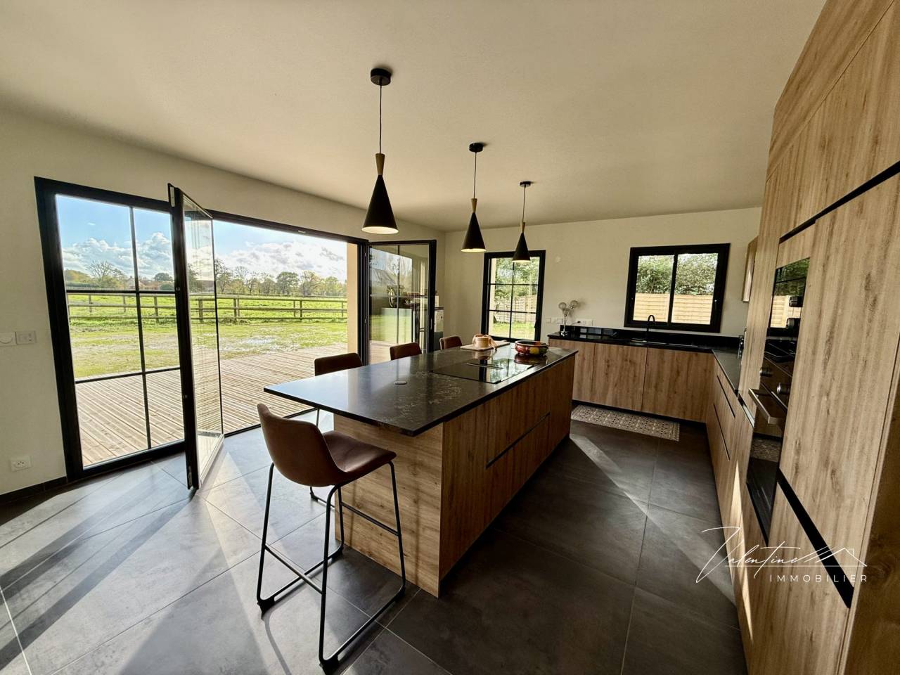 EXCEPTIONNEL HARAS DE 10 HECTARES AUX PORTES DE DEAUVILLE