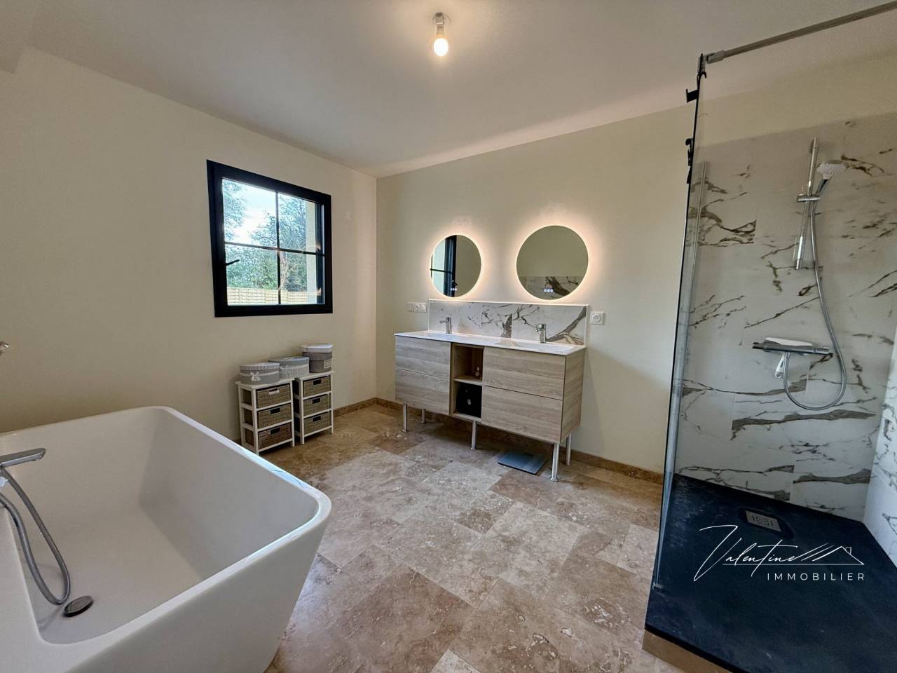 EXCEPTIONNEL HARAS DE 10 HECTARES AUX PORTES DE DEAUVILLE