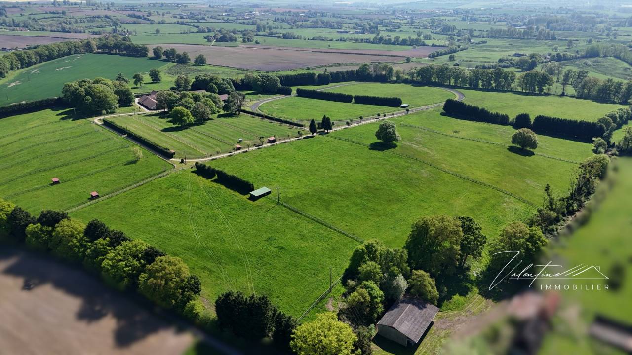 HARAS D'EXCEPTION SUR 23 HECTARES