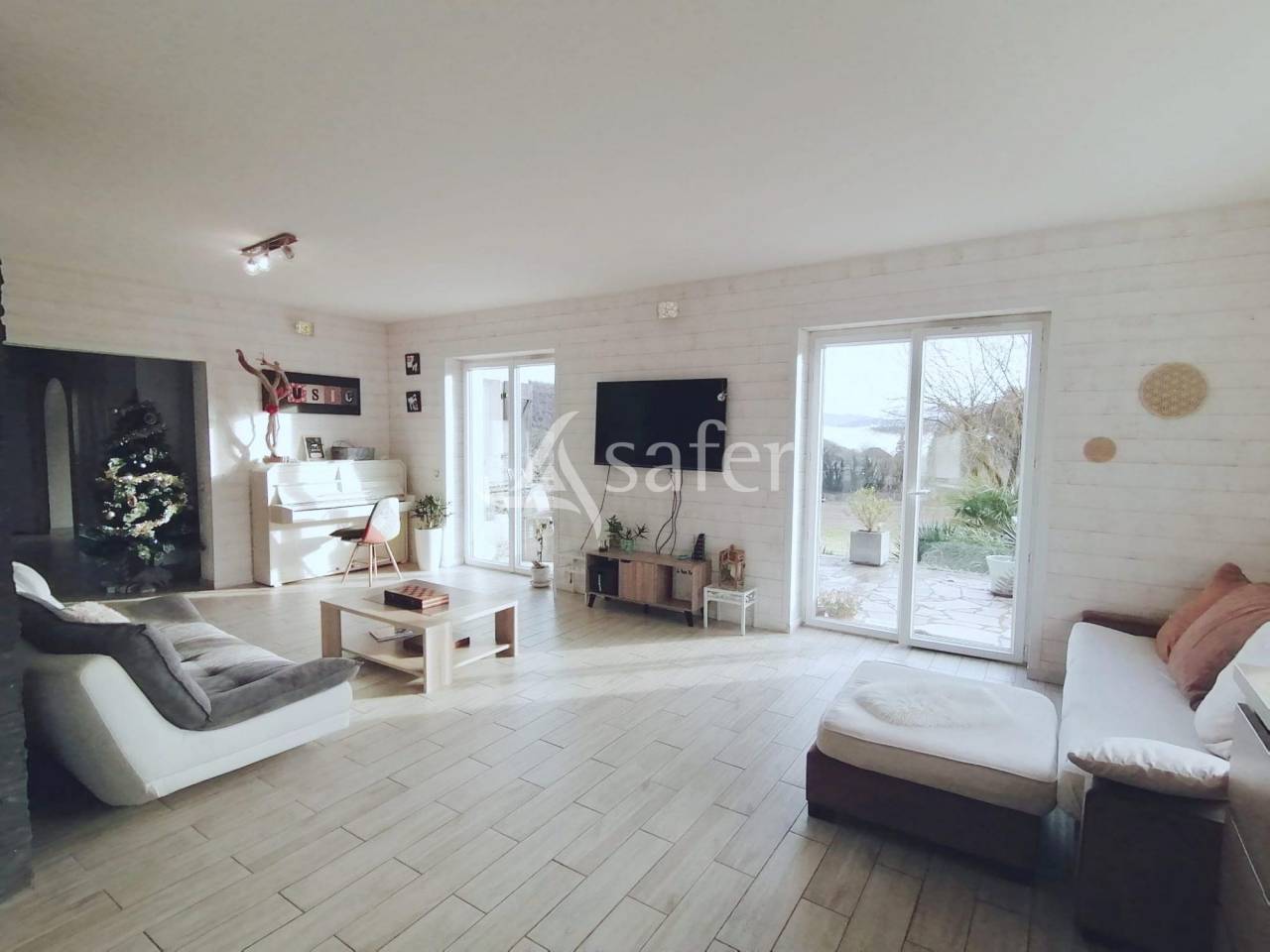 Propriété rurale - Arboys en Bugey