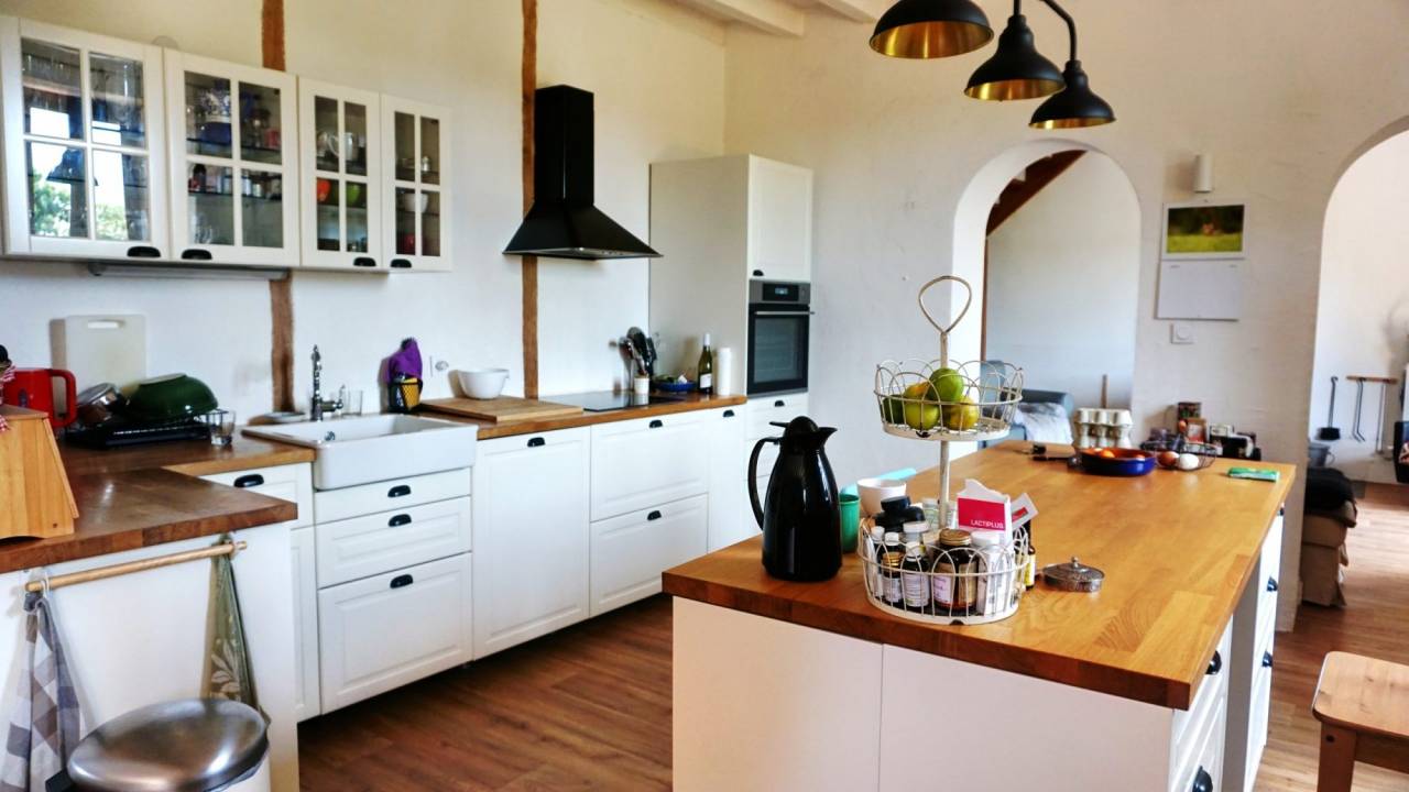 Propriété équestre avec 2 habitations rénovées sur 8 ha (