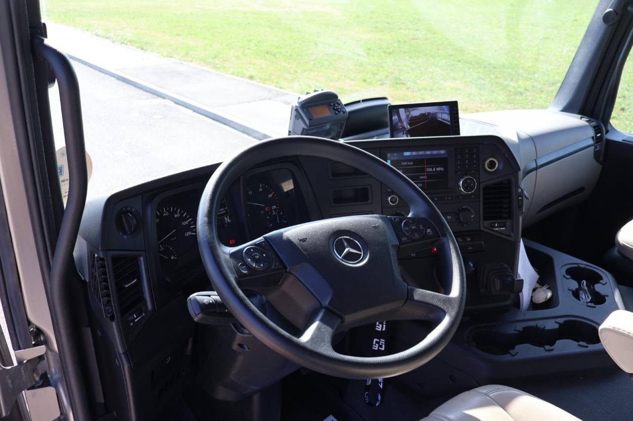 MERCES-BENZ ACTROS 26.40 AKX / 6 places pop-out
