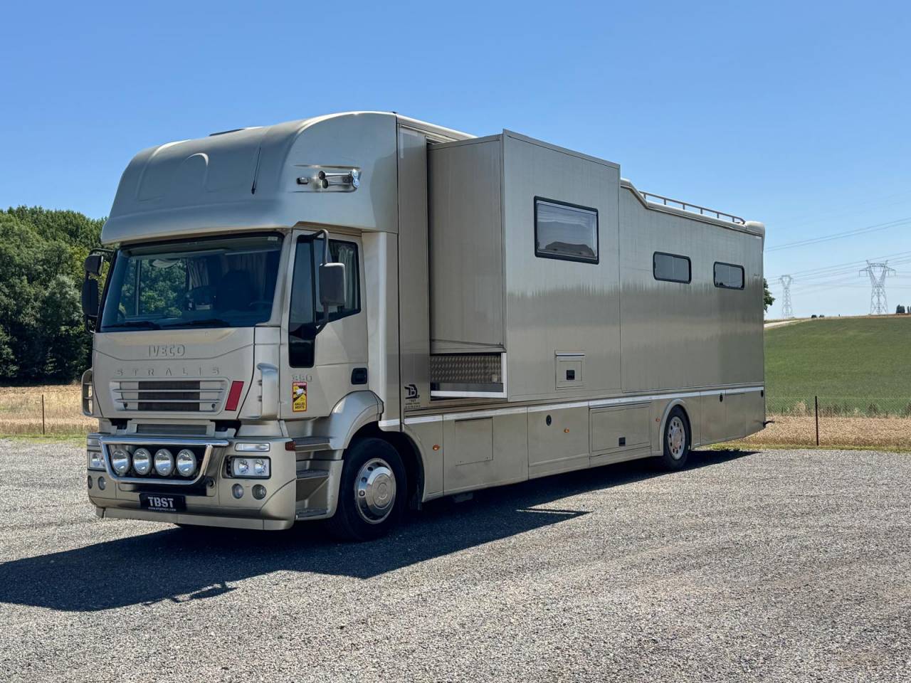 STX 6 chevaux avec pop out