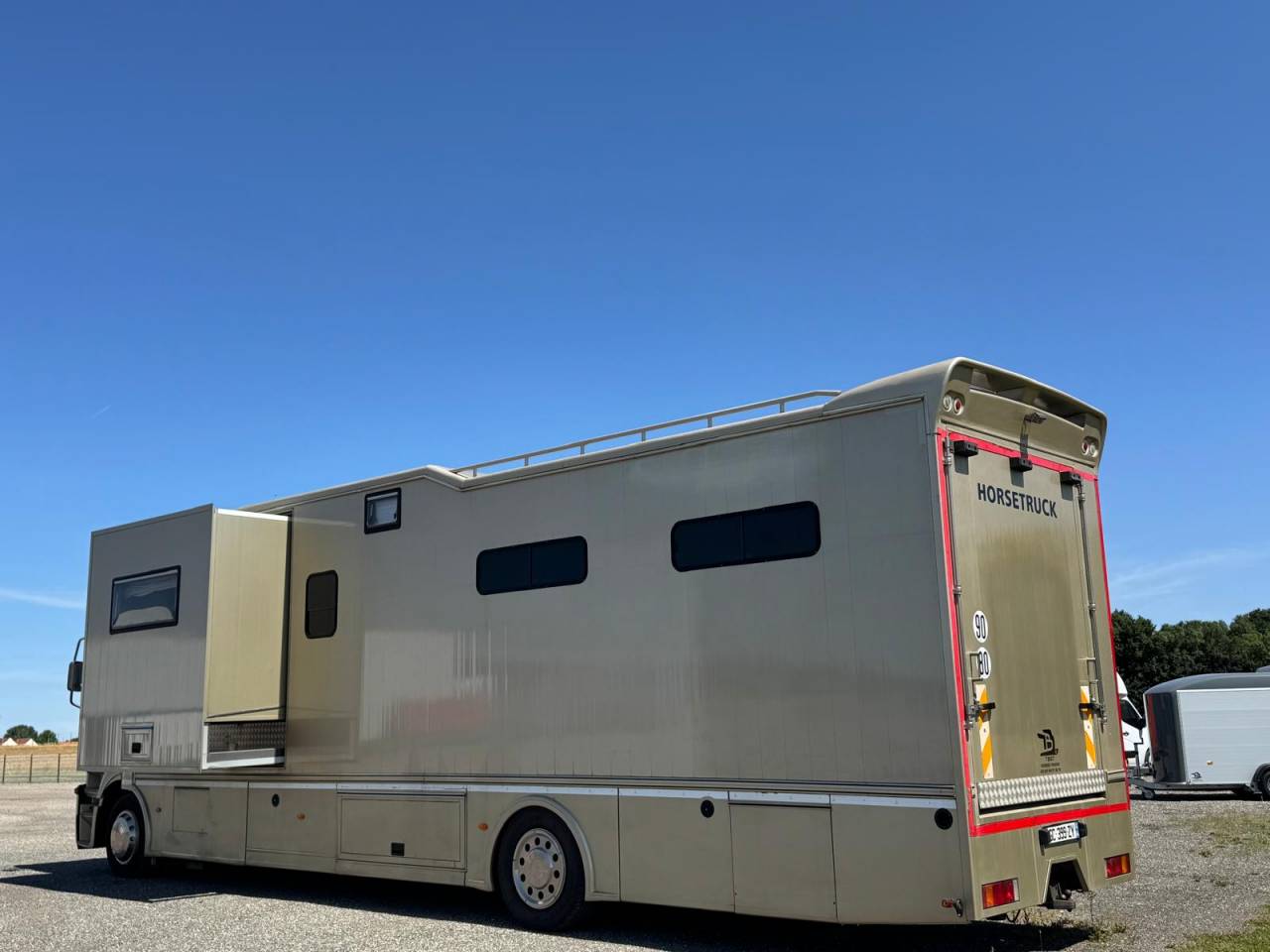 STX 6 chevaux avec pop out