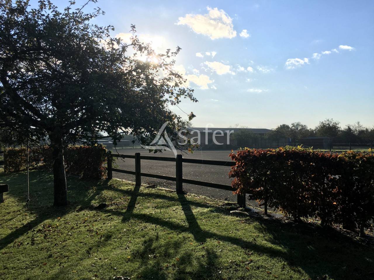 Propriété Equestre idéalement située sur 13 hectares