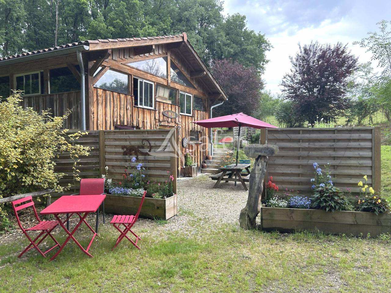 Camping &agrave; la ferme sur 8ha et ferme p&eacute;dagogique